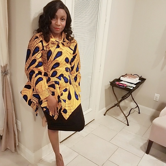 Blouse - Picture 2 of 5